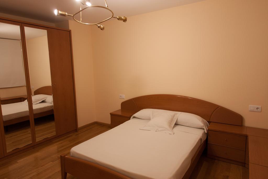 Apartamentos Rio Guadalaviar Albarracín エクステリア 写真